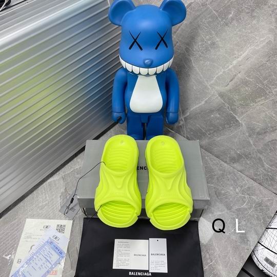 Balenciaga Mold Slide Sandal Yellow