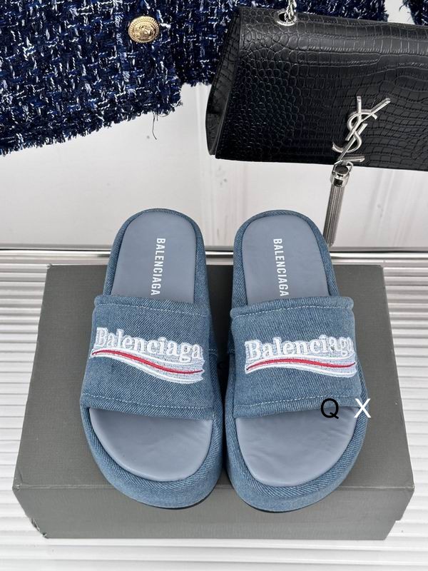 Balenciaga Thick soled knitted slippers Blue