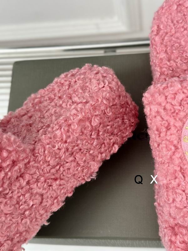 Balenciaga Furry Sandal Pink