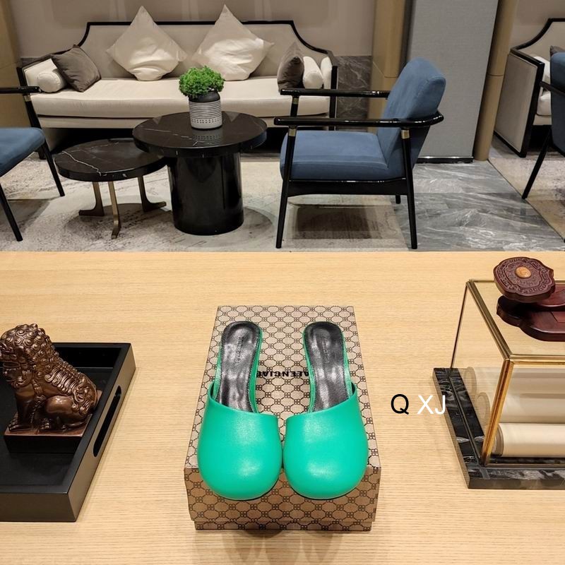 Balenciaga Lady Mule M50 In Green