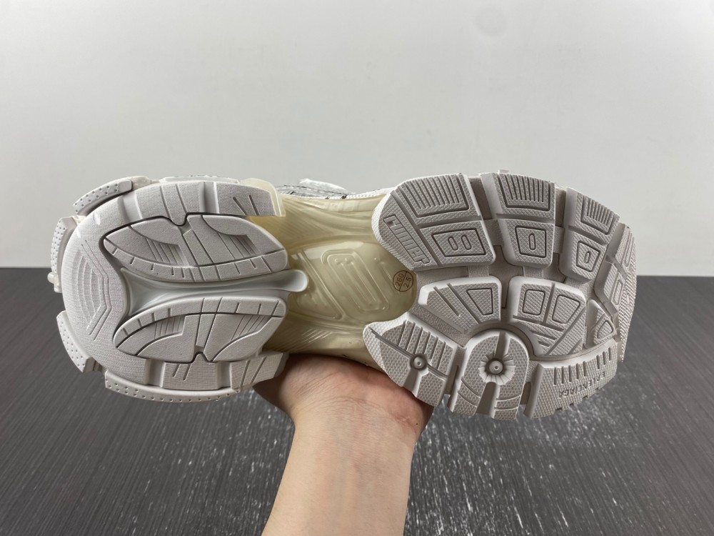 Balenciaga 656065-W3RA9-9001