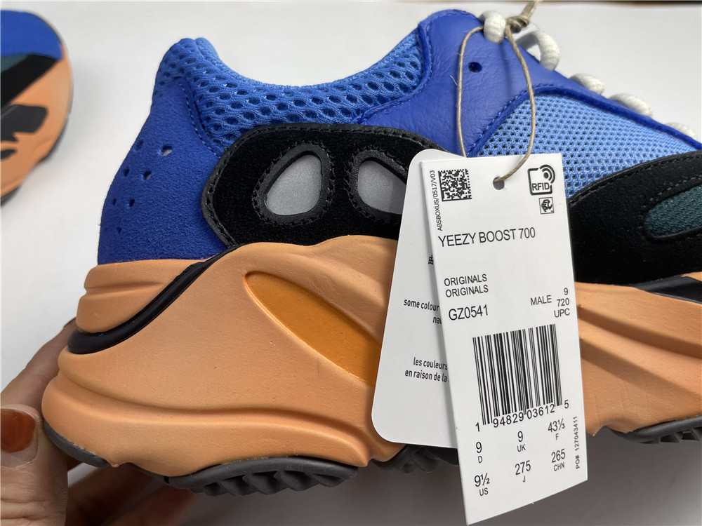 adidas Yeezy Boost 700Bright Blue