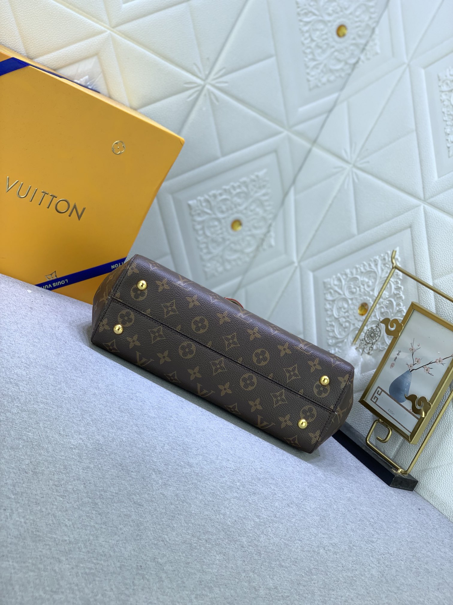 Louis Vuitton Cluny M42735 (2) 32.0 x 22.5 x 12.0 cm