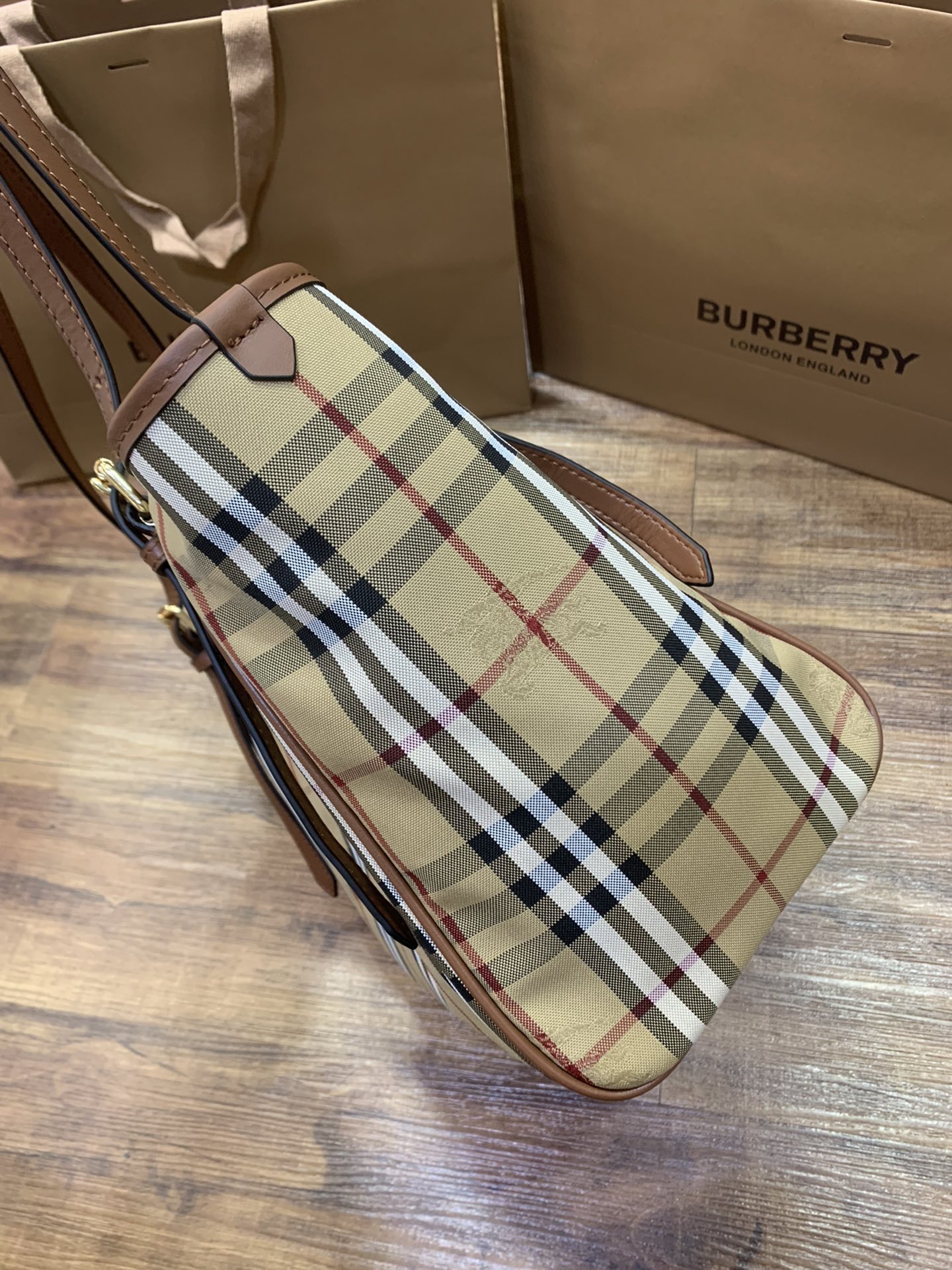 Burberry (8)