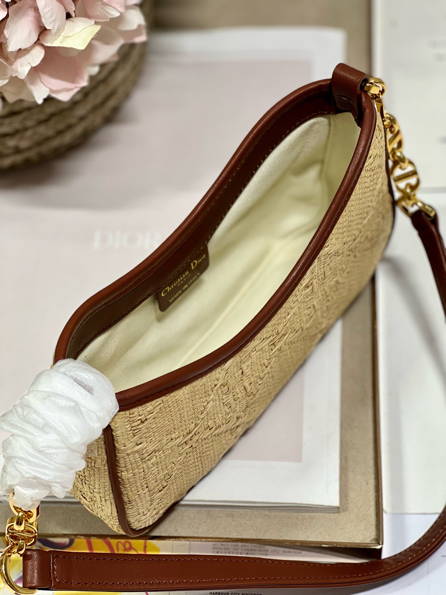 Dior 30 MONTAIGNE HOBO AVENUE 2366 21×13×5cm