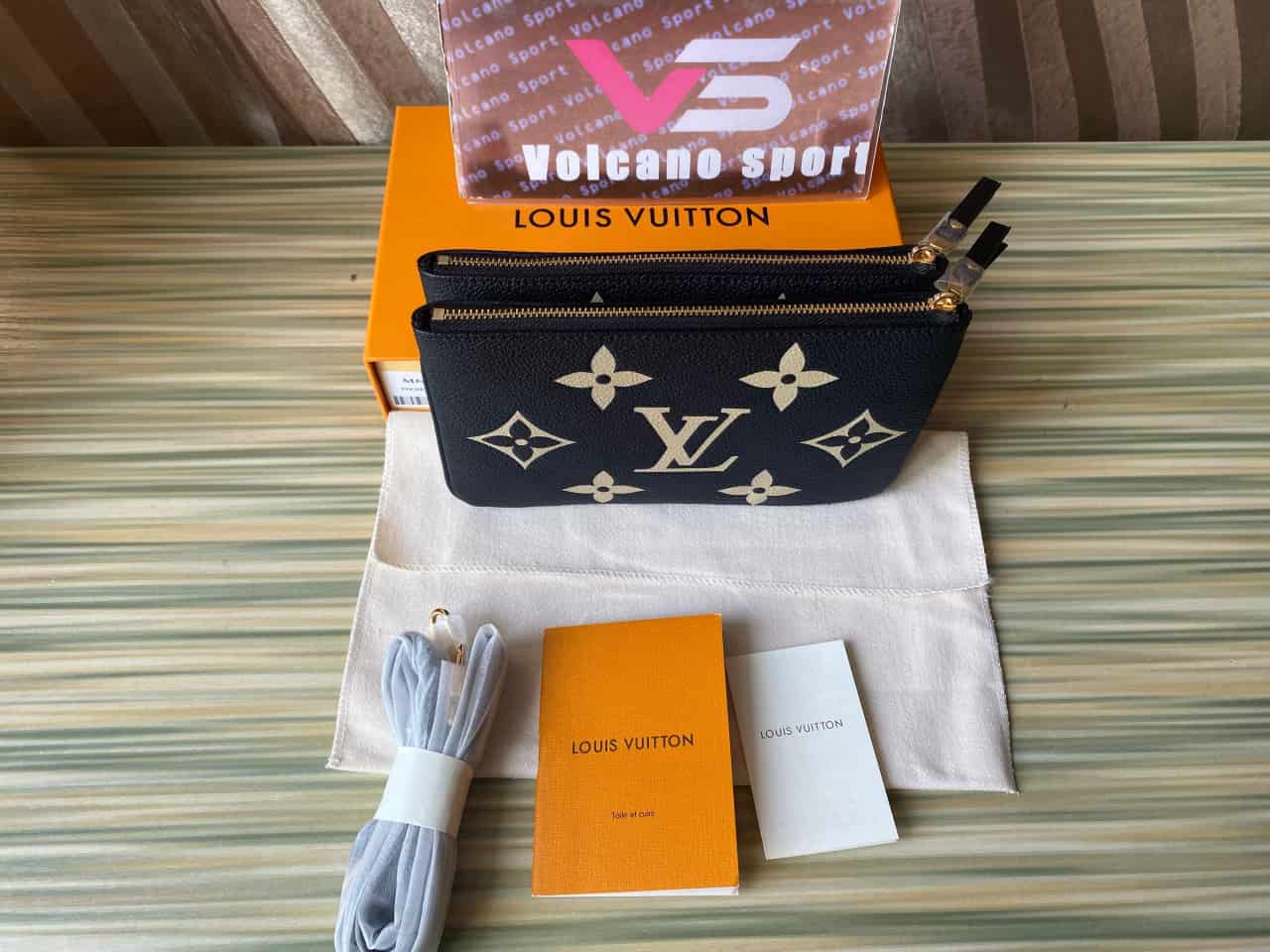 LV Coin Case Pochette Cle Black x Beige With Key Chain