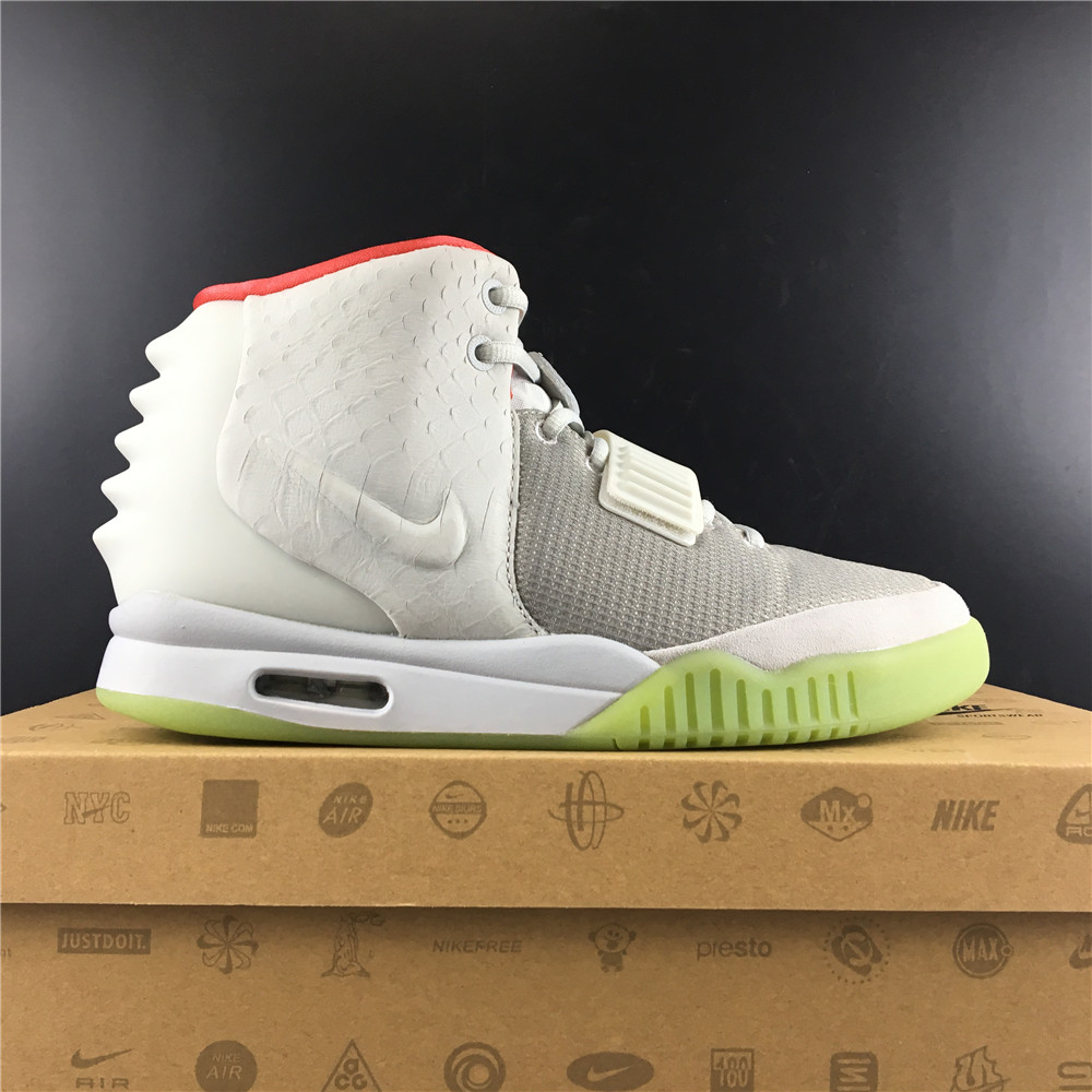 Nike Air Yeezy 2Pure Platinum