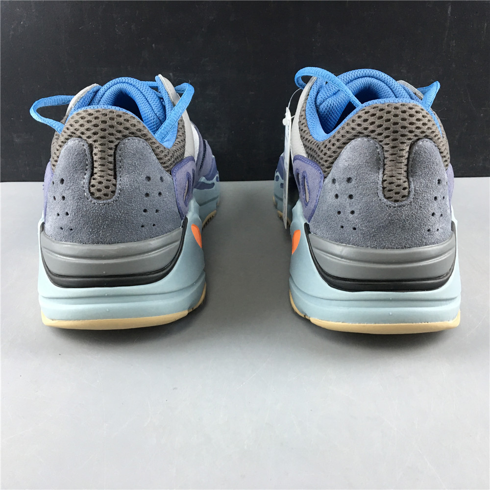 adidas Yeezy Boost 700Carbon Blue