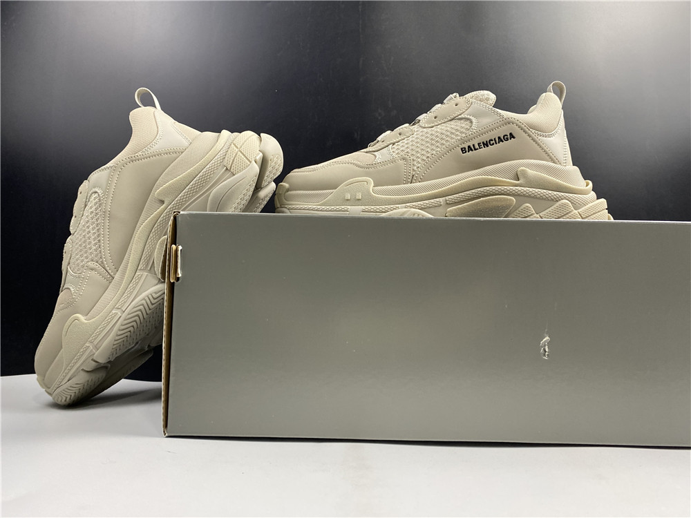 BALENCIAGA TRACK 3 SNEAKERS