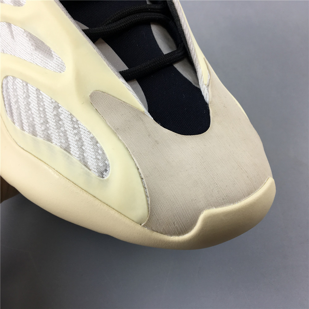 adidas Yeezy 700 V3Azael