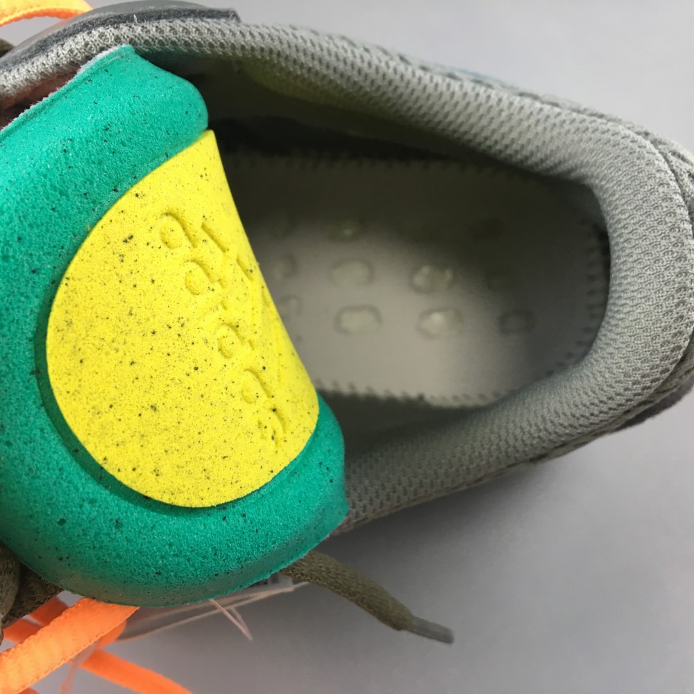 adidas Yeezy Boost 700Teal Blue