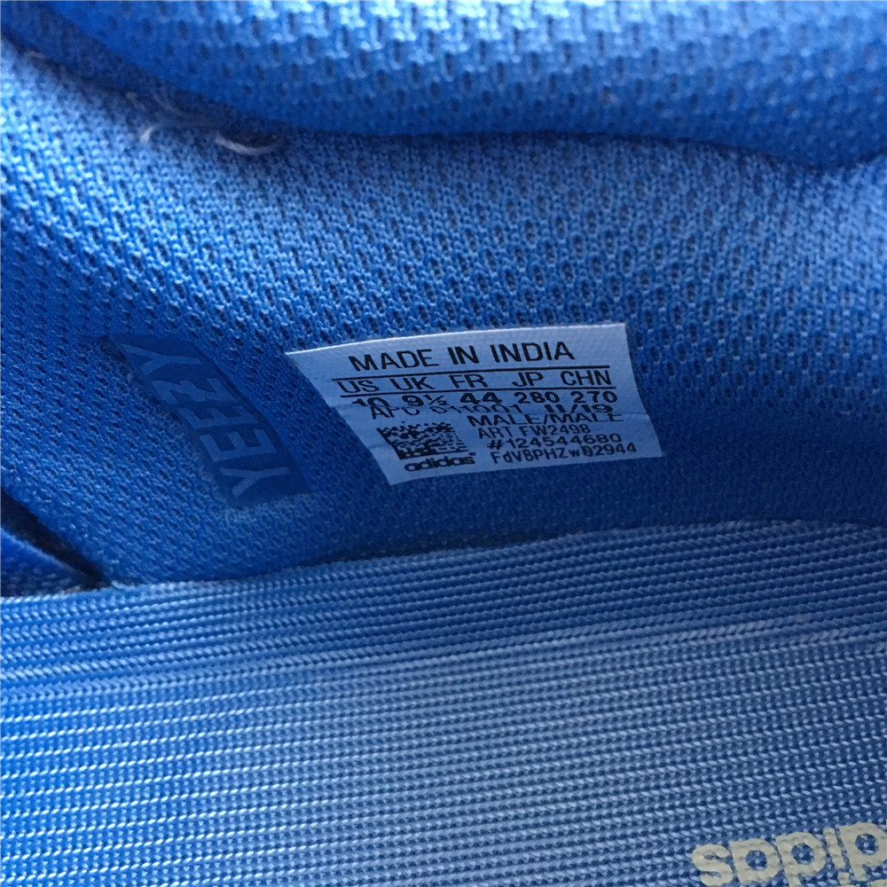 adidas Yeezy Boost 700Carbon Blue