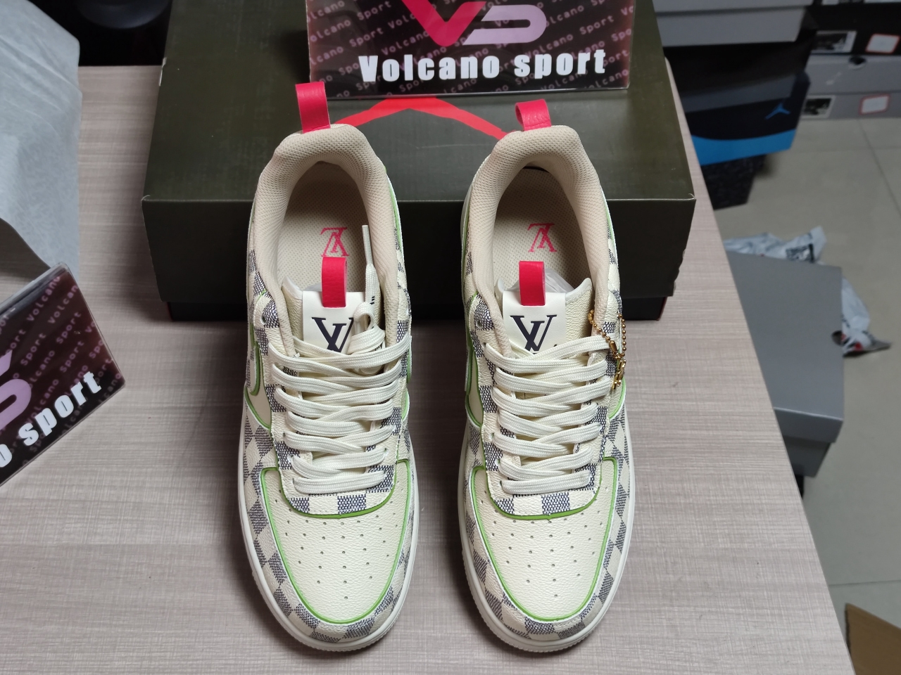 LV x Air force 1 1A9V8H