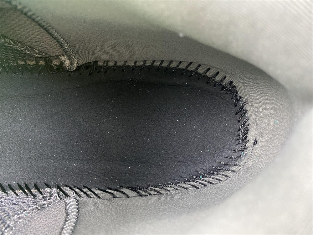 adidas Yeezy 500Granite