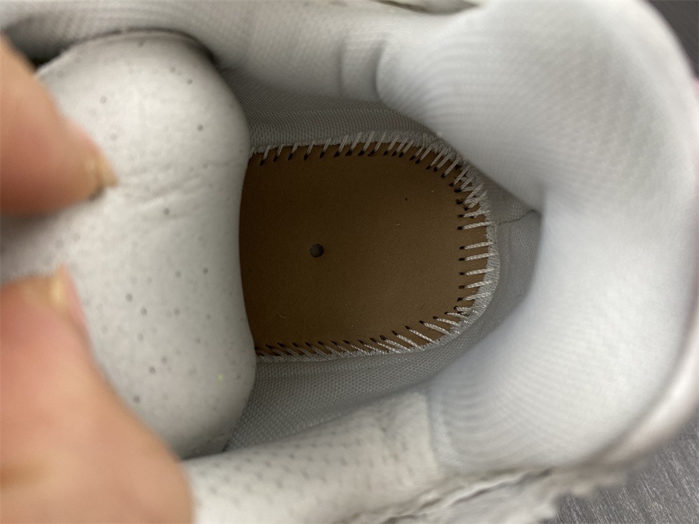 Balenciaga Women Runner Sneaker in White Mesh and Nylon