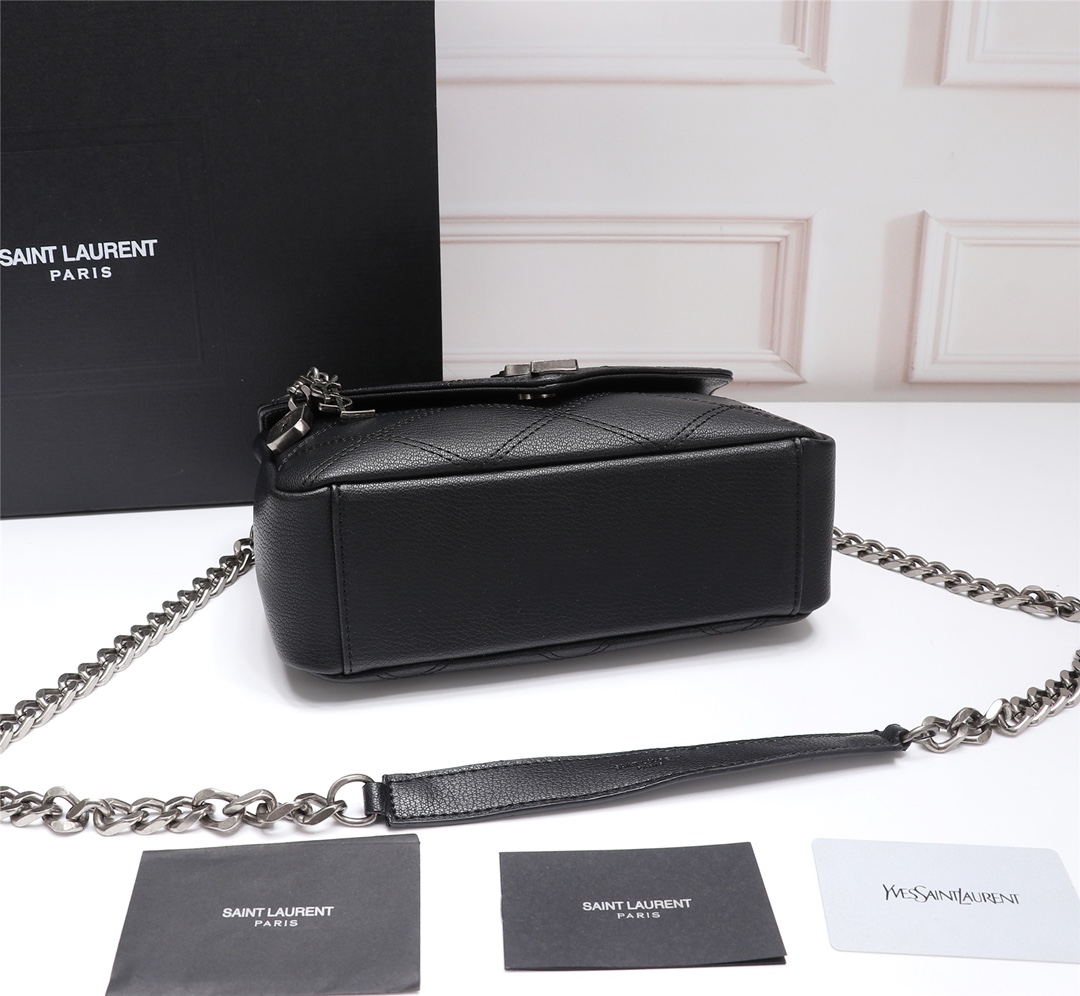 YSL SaintLauren&SLP F26600 24x20x8.5cm