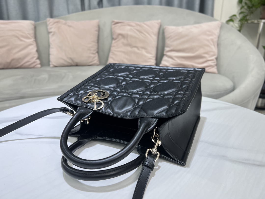 Dior Tote 9215 (2) 26cm
