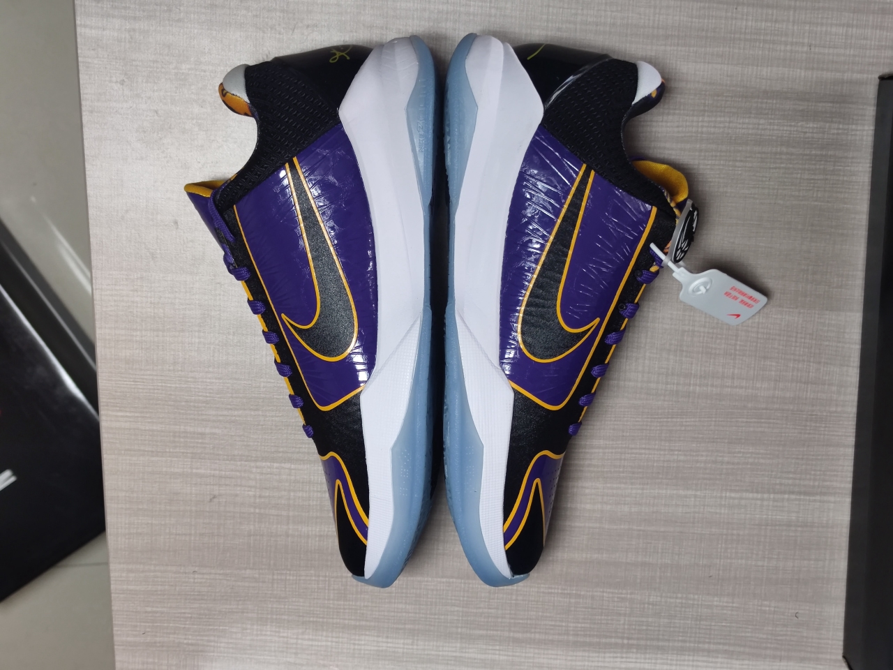 Kobe 5 Protro Lakers CD4991 500