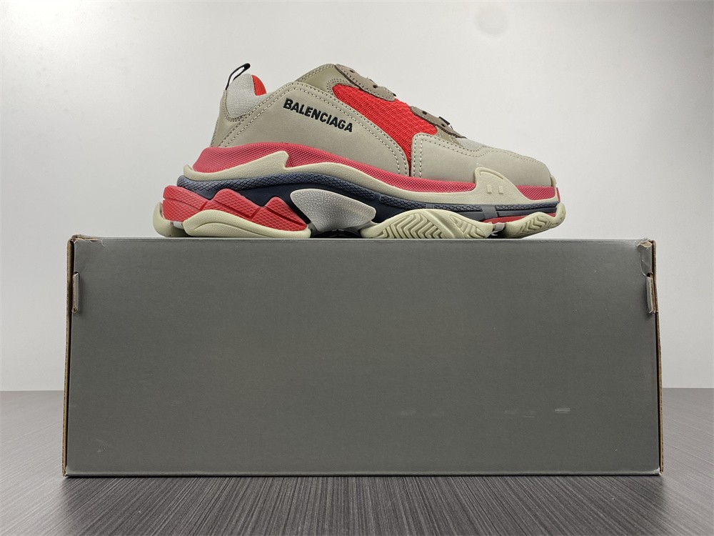 Balenciaga Triple SRed Grey (Women's)