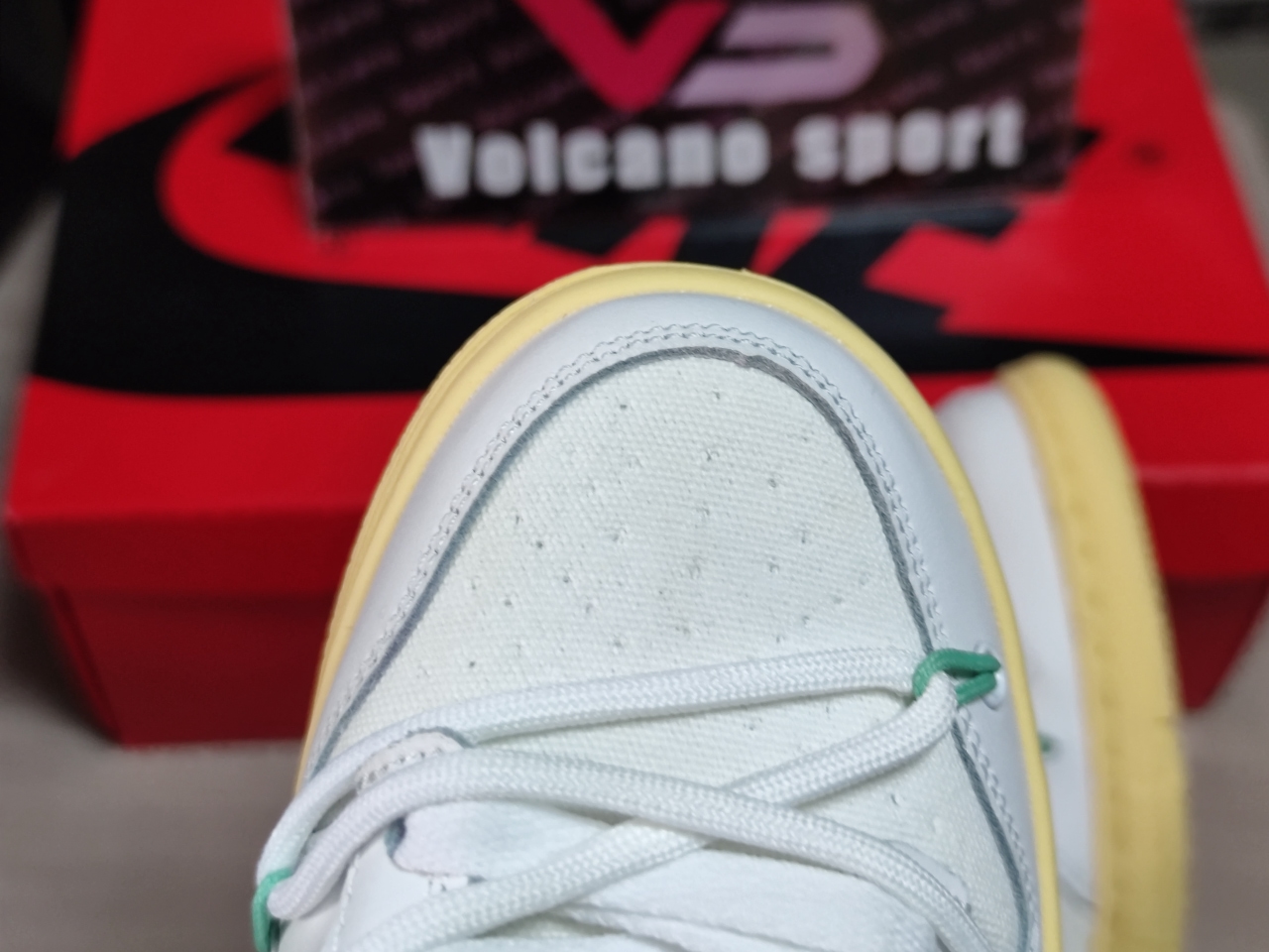 Dunk Low Off-White Lot 1 DM1602 127