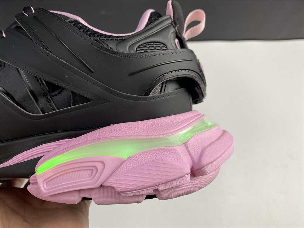 Balenciaga Track Low-top Sneakers In Black - Pink