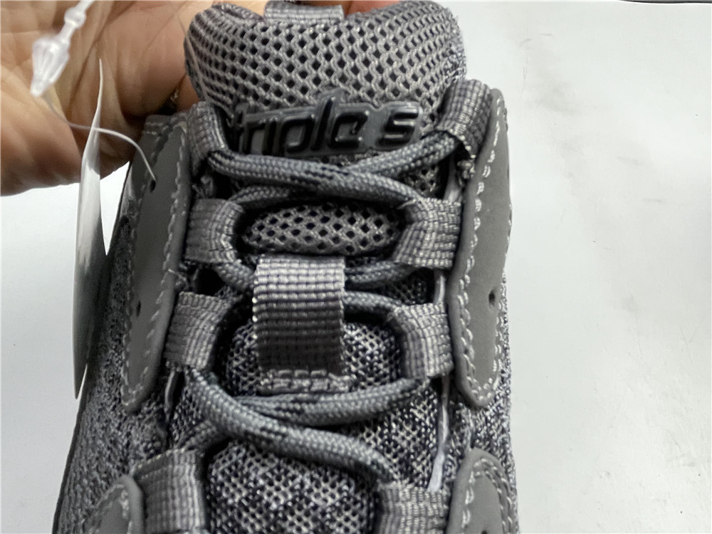 Balenciaga Triple S Clear Sole Dark Grey 541624-W2GA1-1801