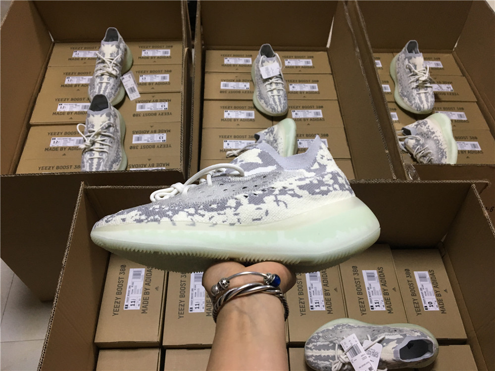 adidas Yeezy Boost 380Alien