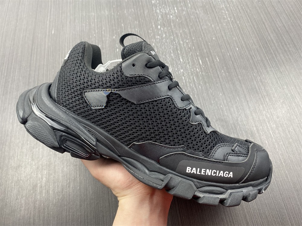 BALENCIAGA Track.3 Sneakers - Black