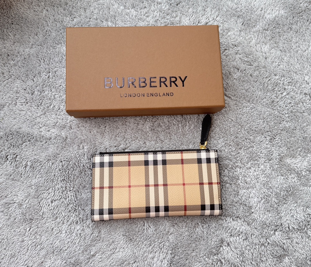 Burberry24 (3) 19x10x2cm