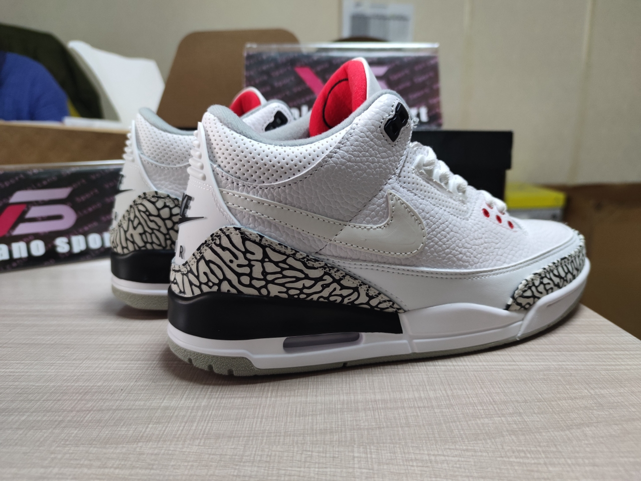 Jordan 3 Retro JTH Super Bowl AV6683 160
