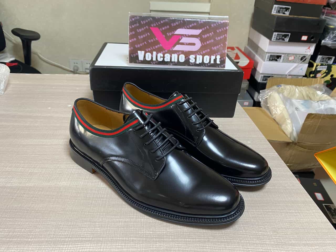 GUCCI Web Lace Up Black Leather