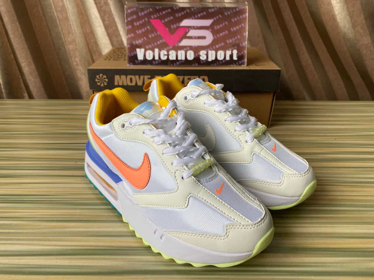 Air Max Dawn Peach Cream Light Thistle DX3717-100