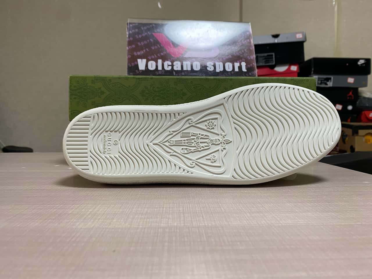 GUCCI Ace Embroidered 'Bee'