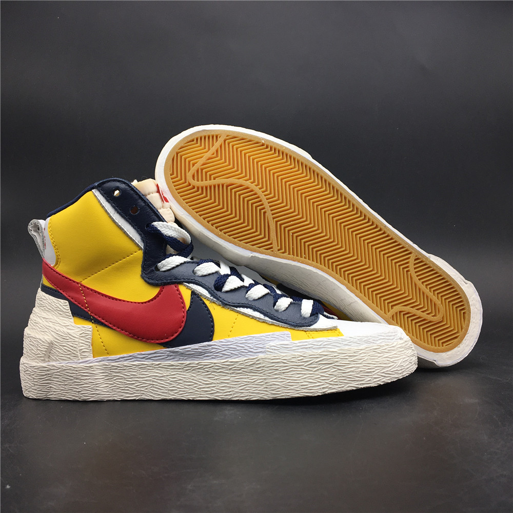 Nike Blazer Mid sacai White Grey BV0072-100