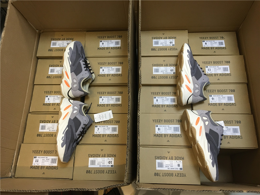 adidas Yeezy Boost 700 Magnet