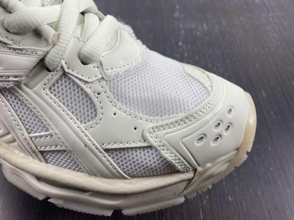 Balenciaga RunnerWhite Glow In The Dark