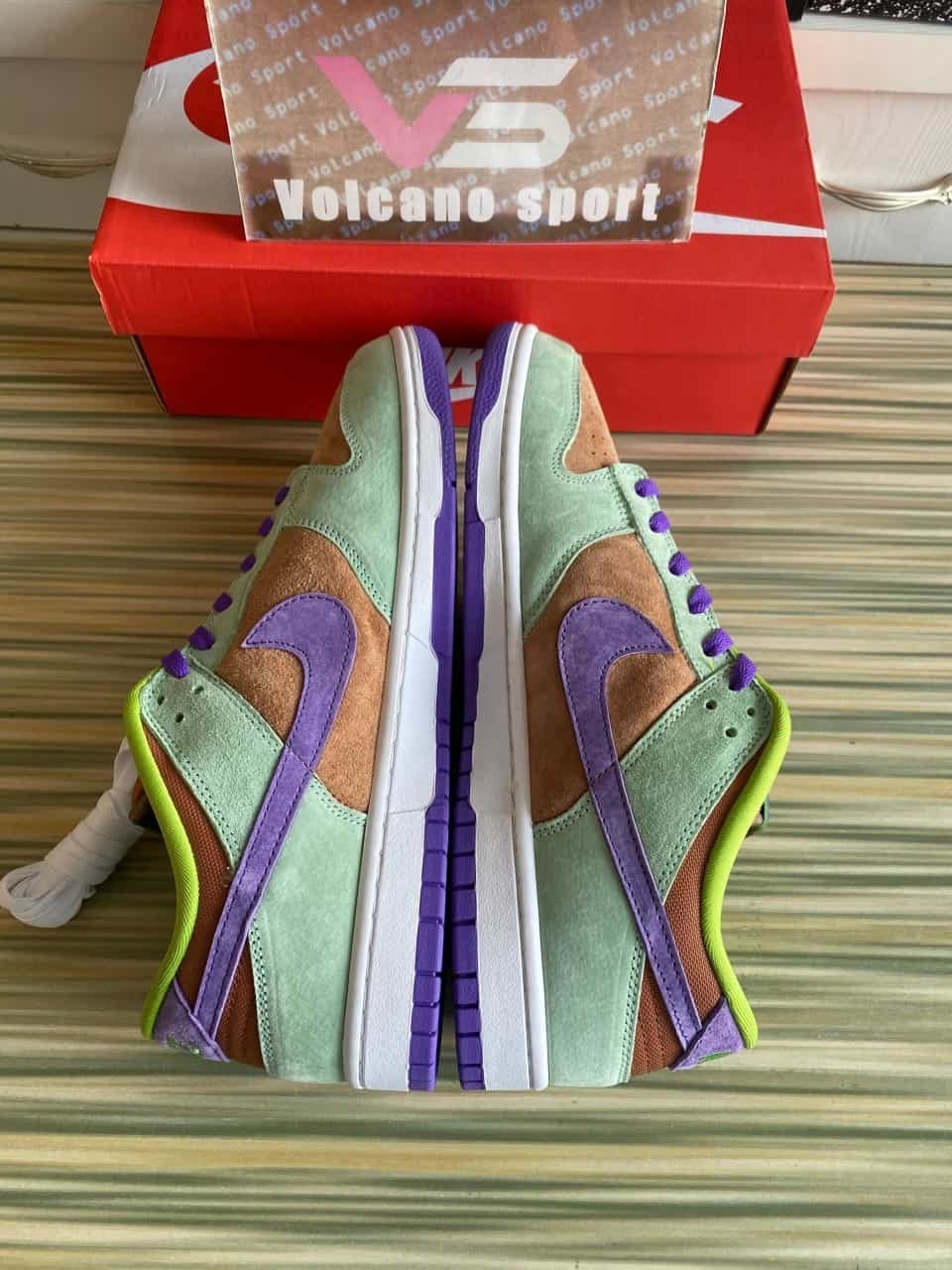 Dunk Low Veneer DA1469-200