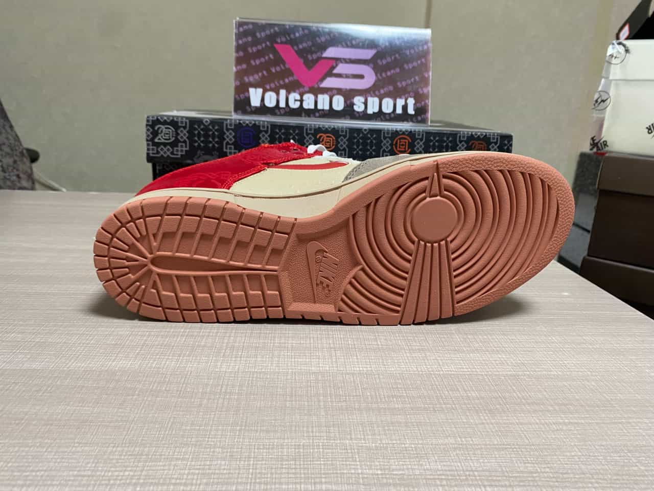 Dunk Low SP What The CLOT FN0316-999