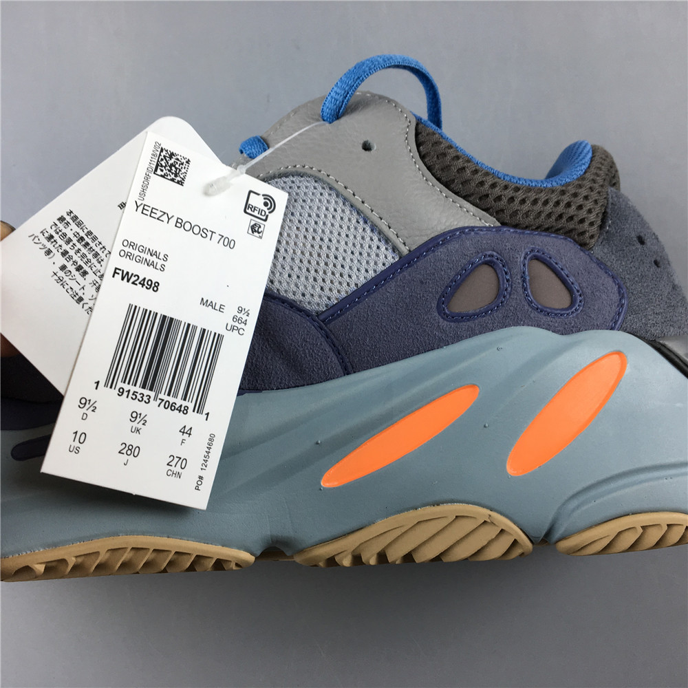 adidas Yeezy Boost 700Carbon Blue