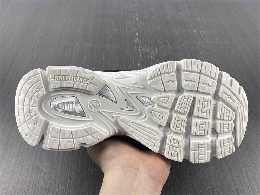 Balenciaga Phantom Sneaker in Black, Men's