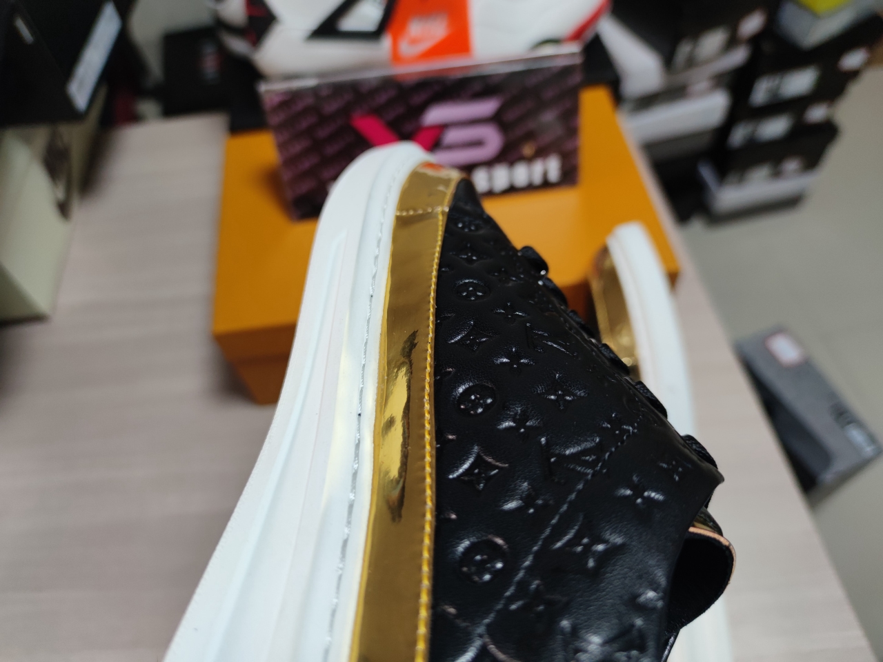 Louis Vuitton mens shoes