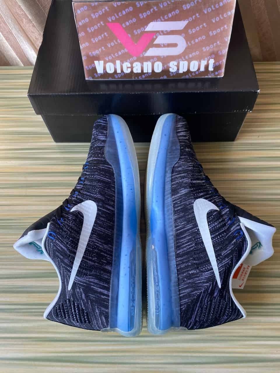 Kobe 10 Elite HTM Shark Jaw 805937-101