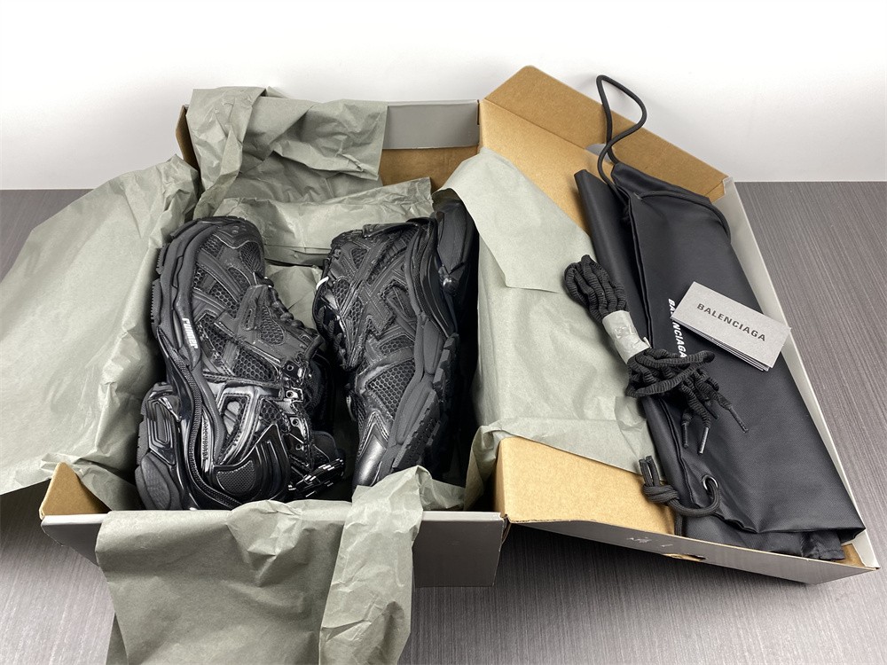 Balenciaga Women's Black Runner Athletic Sneakers Shoes