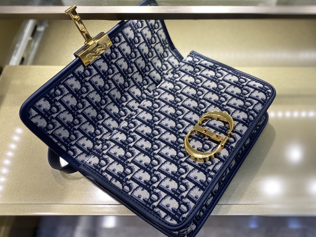 Dior 30 Montaigne 22425 24*17*8cm