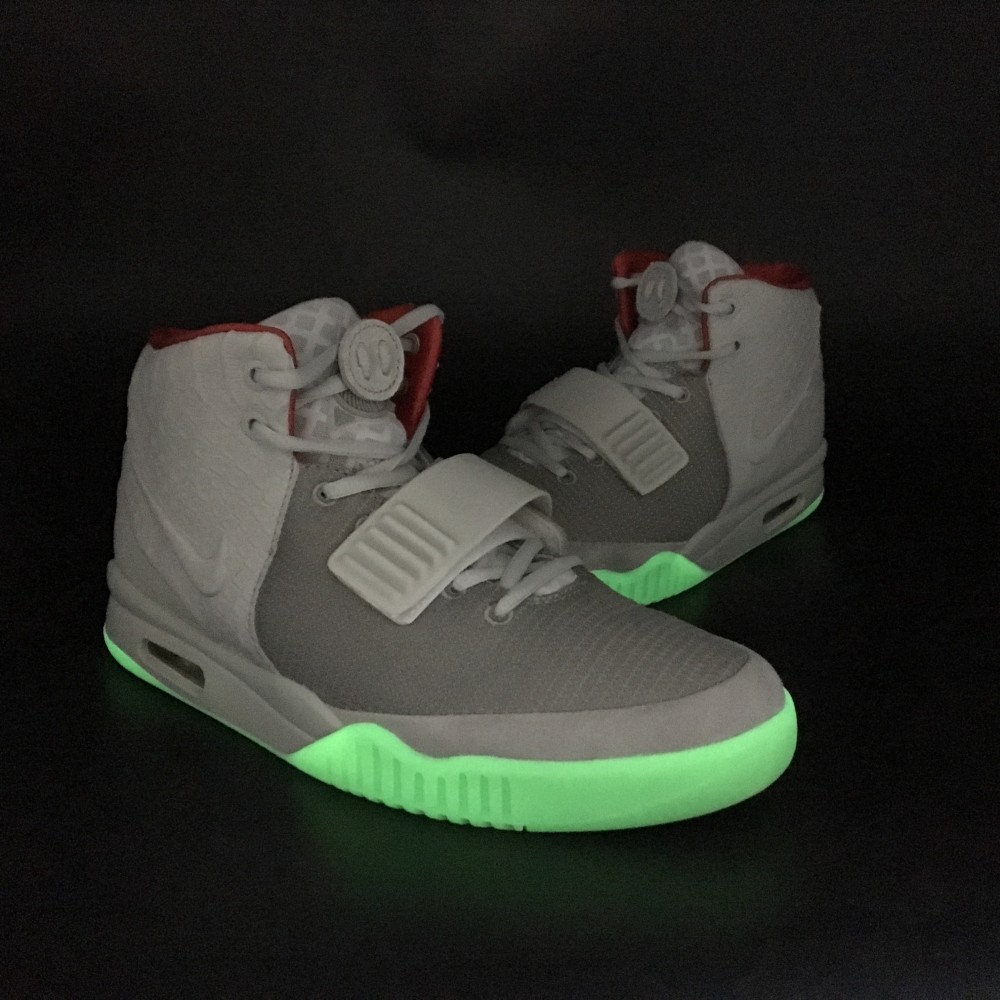 Nike Air Yeezy 2Pure Platinum