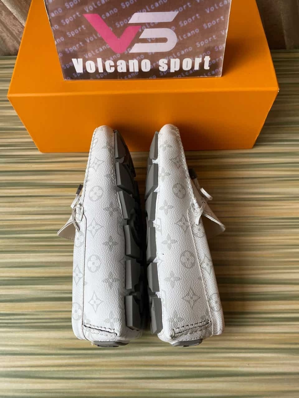 LV White Arizona Antartica Loafer