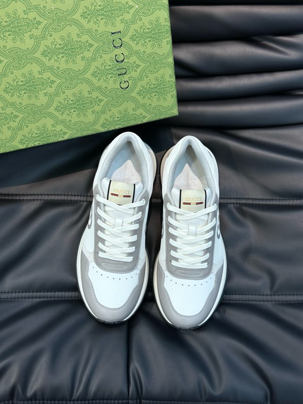 Gucci Men's GG sneakers White Gray
