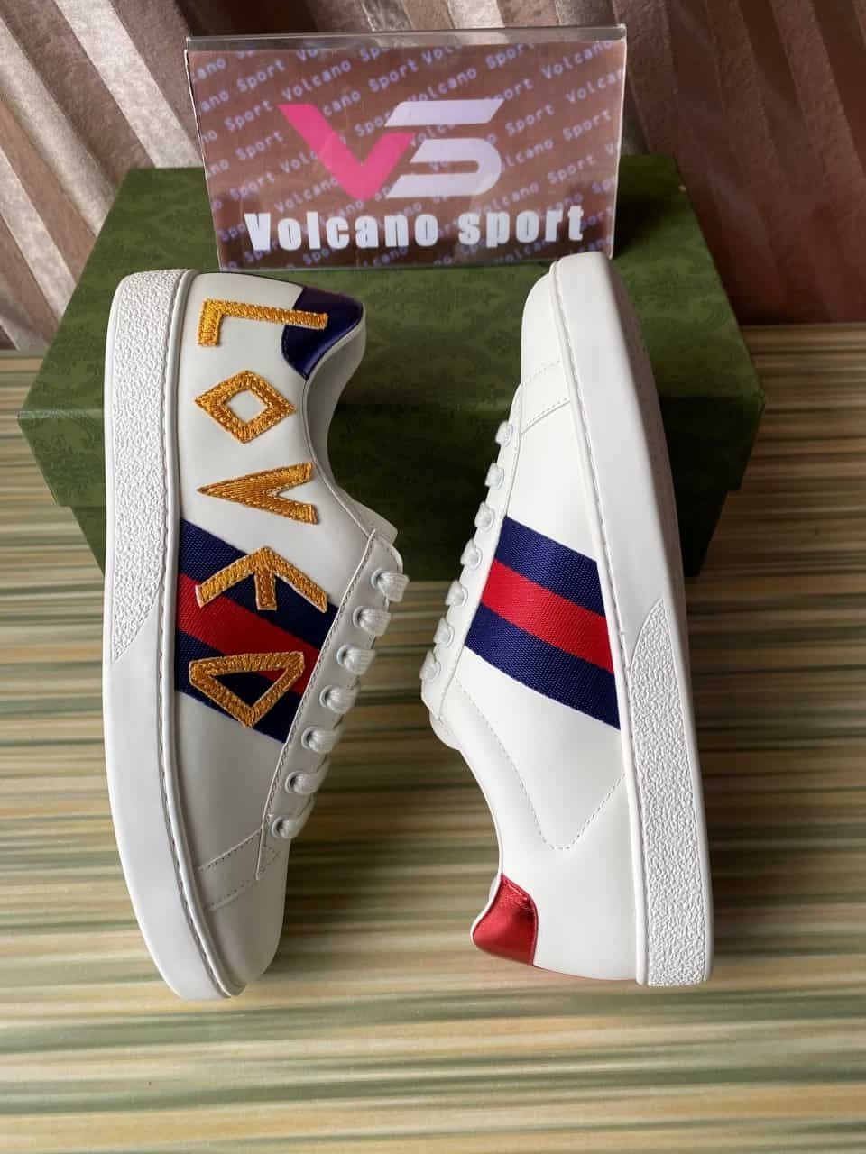 GUCCI Ace Loved Embroidered White Leather