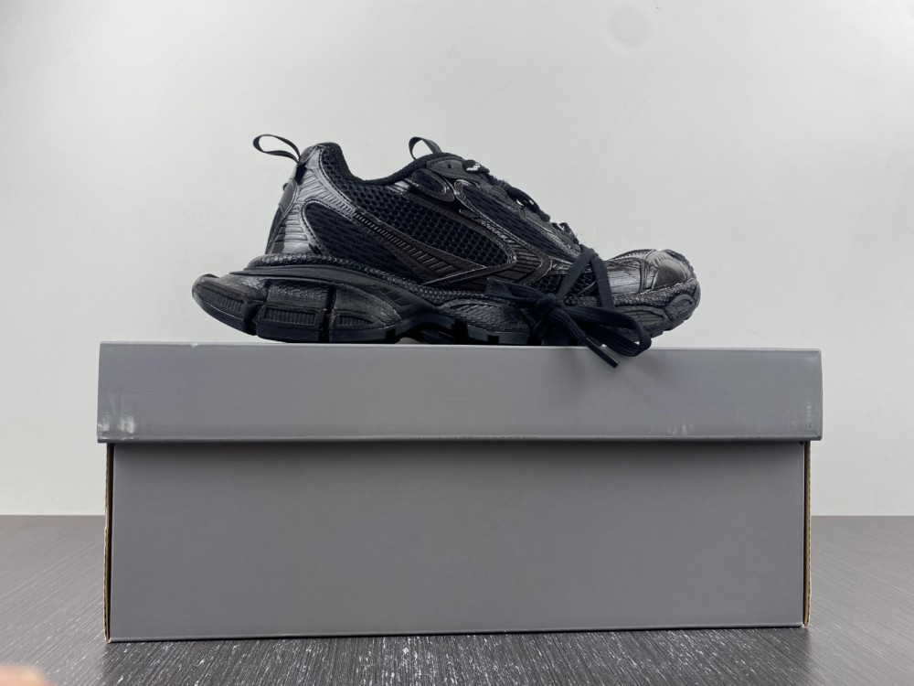 IAGA -PHANTOM SNEAKER 677403 W3RB6 0148