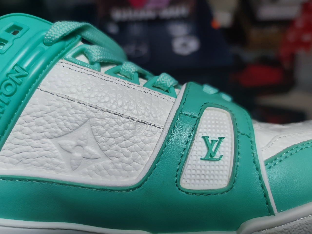 LV Trail Sneaker 380N Green